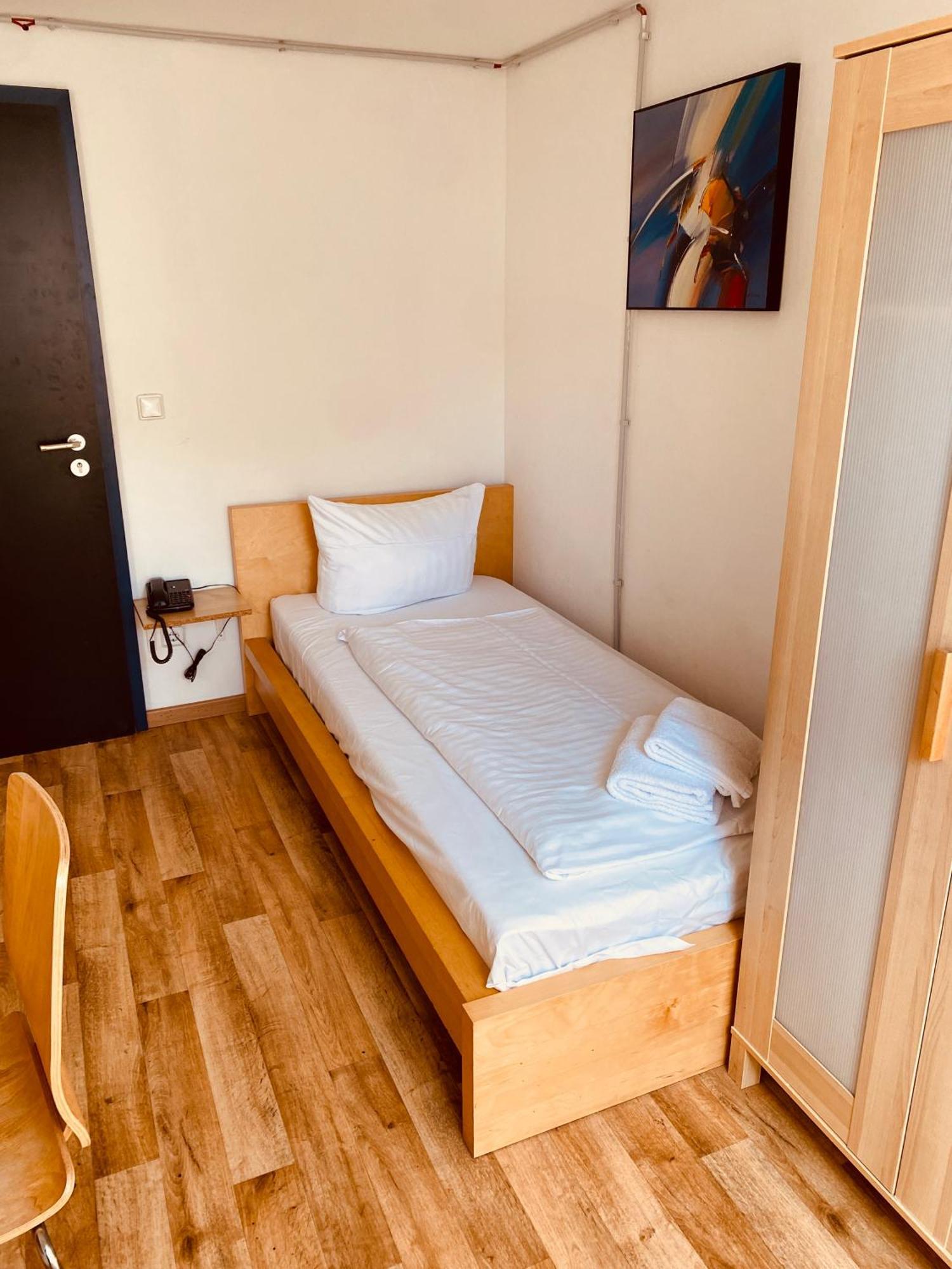 Stay Inn Central Station Франкфурт-на-Майні Екстер'єр фото
